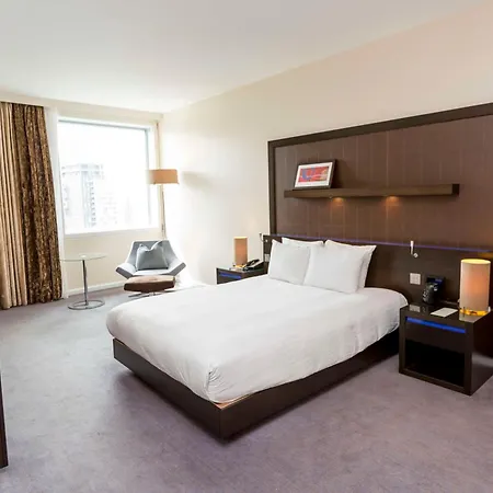 Hilton Canary Wharf 4* Londra