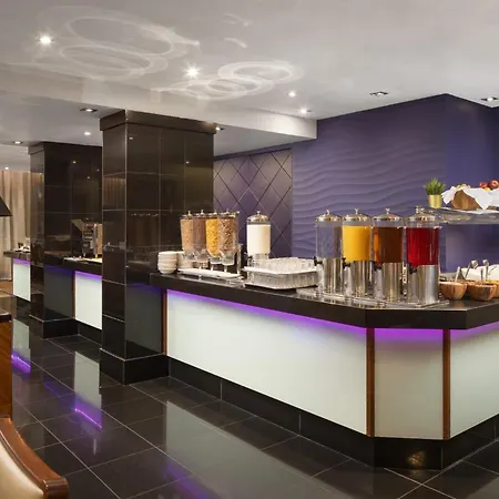 Hotel Crowne Plaza London By Ihg 4*