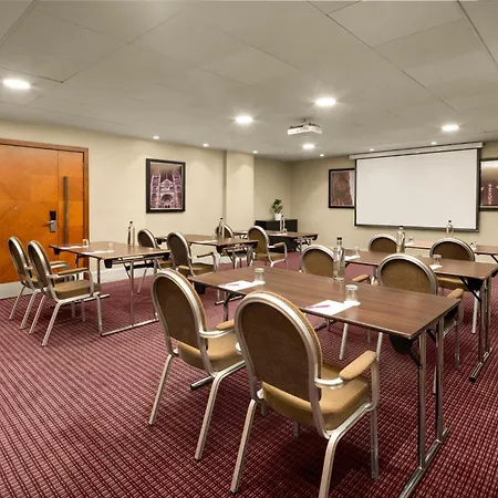 Crowne Plaza London By Ihg Hotel 4*