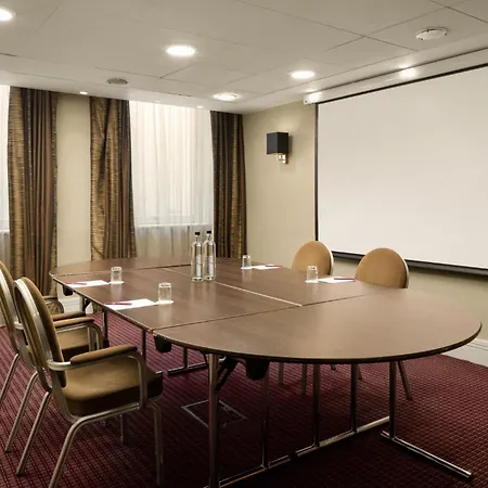 Crowne Plaza London By Ihg Hotel 4*