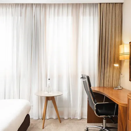 Crowne Plaza London By Ihg 4*