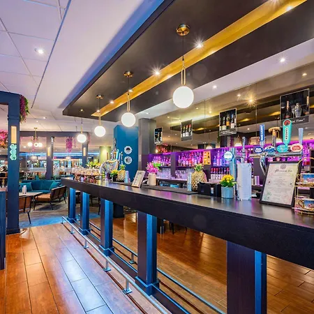 Hotel Novotel West