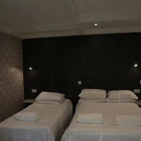 Debden Bed & Breakfast
