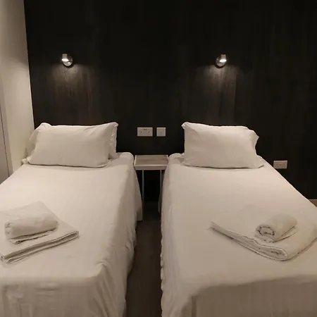 Debden Frühstückspension 3*