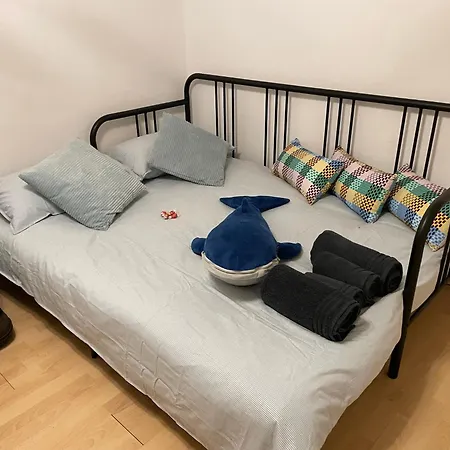 Surrey Docks Se16 Near Canada Water N Easy Access Canary Wharf