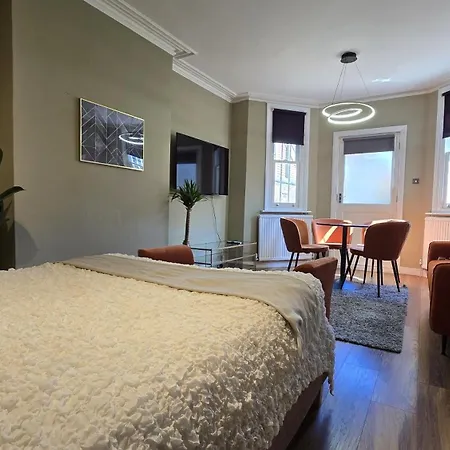 Spacious For 4 Flat Near Regents Park N2 Londres