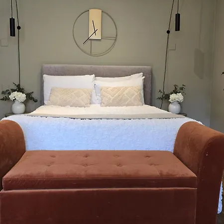 Spacious For 4 Flat Near Regents Park N2