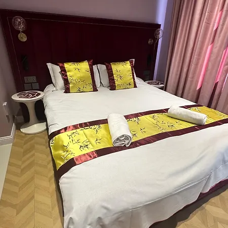 Hotel Rosemay Near London Heathrow Airport