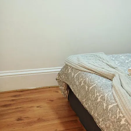 Bayswater One Bedroom * London