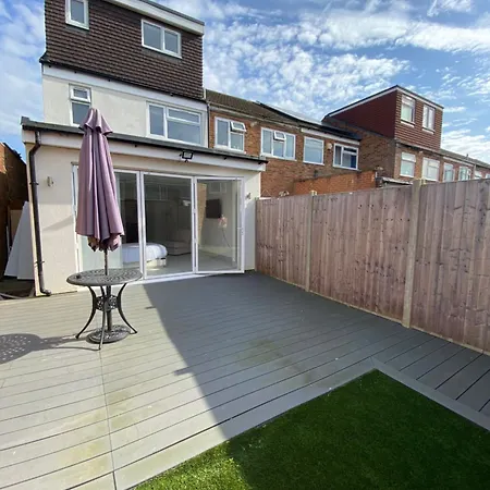 Heaven Apartment Edgware