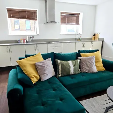 Luxury 2 Bedroom