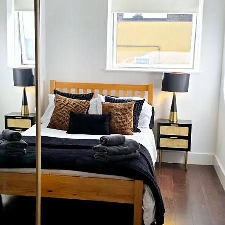 Apartment Luxury 2 Bedroom *