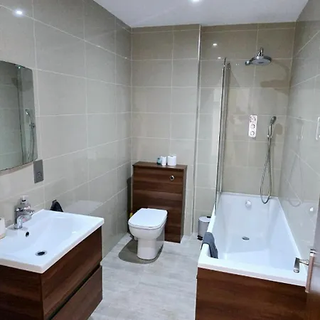 Luxury 2 Bedroom London
