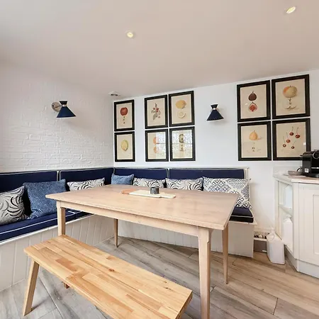 Villa Stylish 3-bedroom Terrace House Near Earls Court *