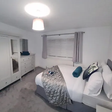 Stylish 3-bed Executive Chislehurst, Br7 * Chislehurst