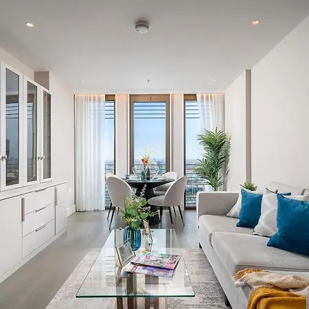 View Penthouse Of Near Liverpool St London