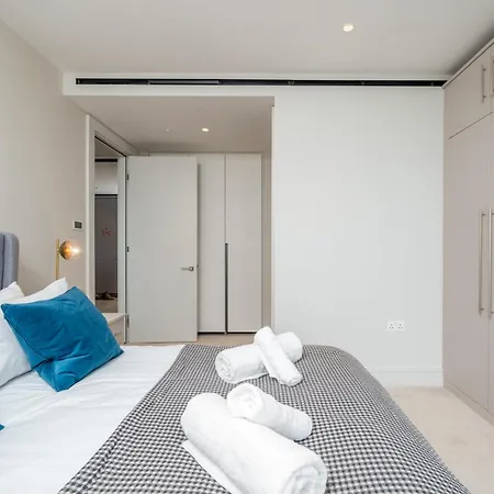View Penthouse Of Near Liverpool St Apartment London