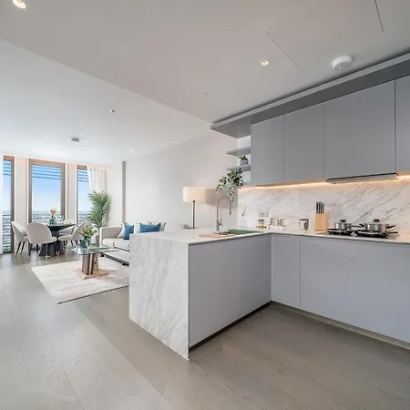 View Penthouse Of Near Liverpool St London