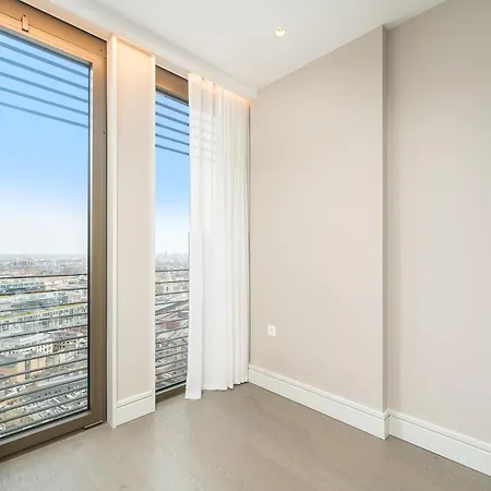 View Penthouse Of Near Liverpool St * London