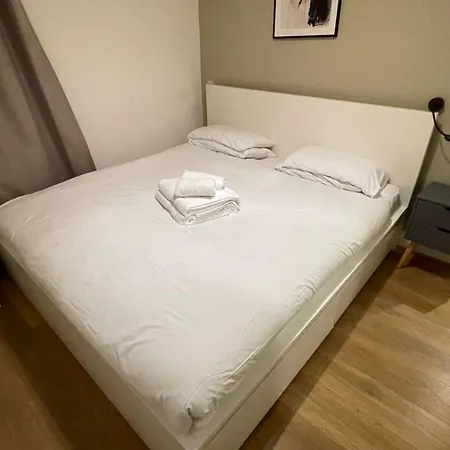 Apartment Fanstastic Flat - Shepherd Bush London