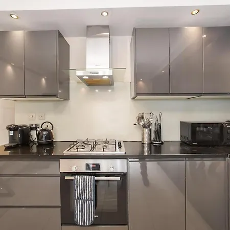 Dulwich 3 Bed Apartament West Dulwich