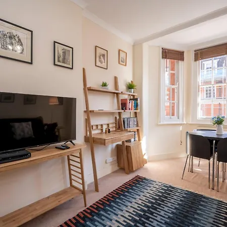 Lejlighed Elegant Bloomsbury Flat In Historic Pass The Keys