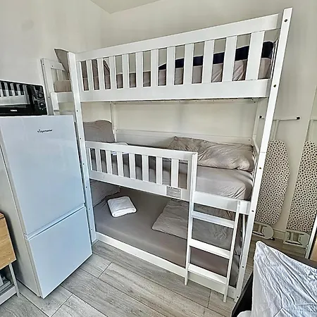 Willesden Guest house