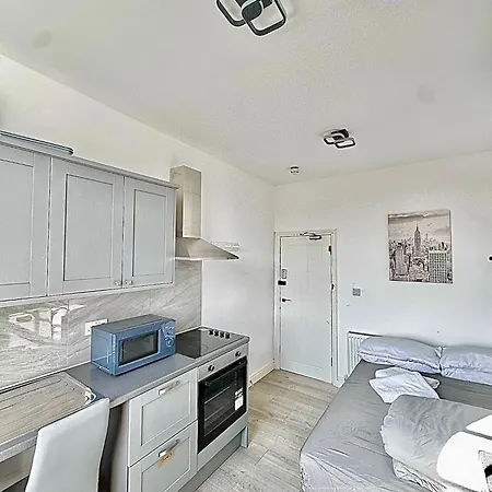 Willesden Guest house