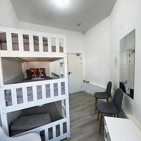 Willesden Guest house *