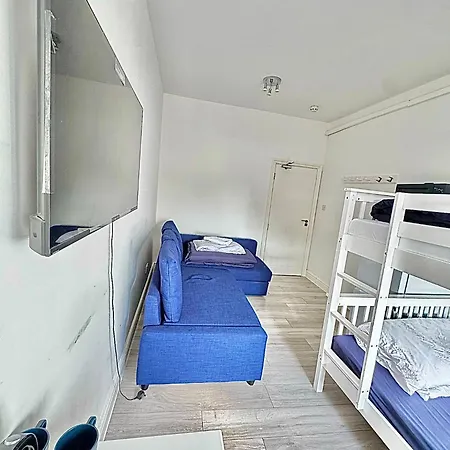 Willesden Guest house