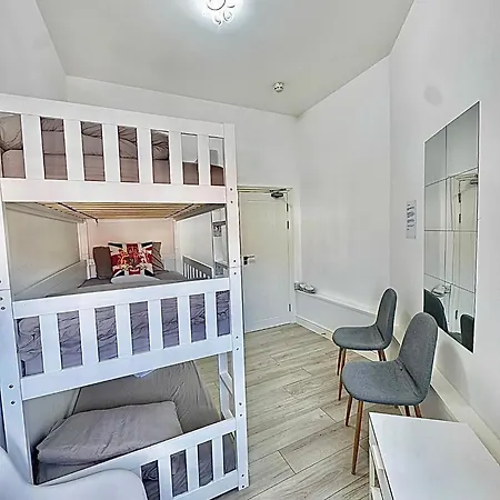 Willesden Guest house London