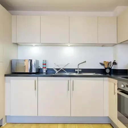 Apartmentsleeps3-balcony-near Canarywharf-gym *