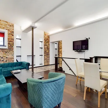 The Chesham Residences Apartment