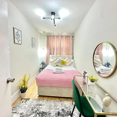 Bayswater Cosy 2 Bedroom *