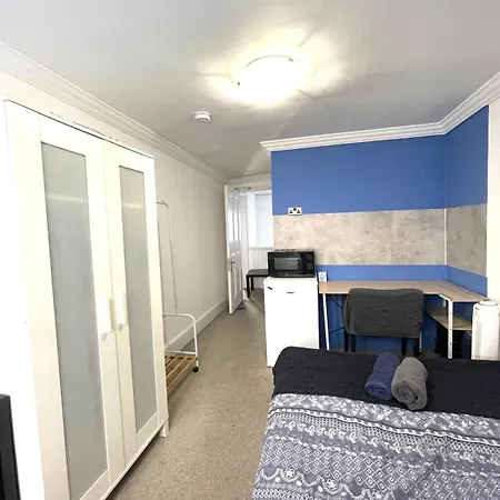 Charring Cross London, Prime Location Homestay