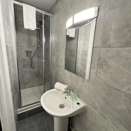 The Chapter Hotels- Princes Square Hotel *