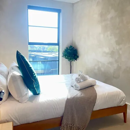Penthouse Peaceful 2 Bed Fulham West Kensington Appartamento *