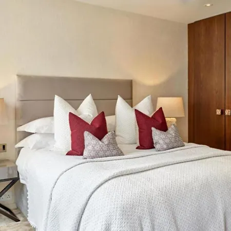 Apartment 6 Million Pound Designer Belgravia Residences Sleeps 10 *