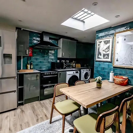 Hotel 82a Dalston Lane Terrace