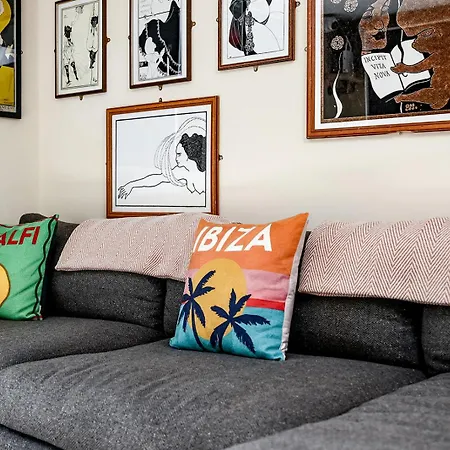 Hotel 82a Dalston Lane Terrace London