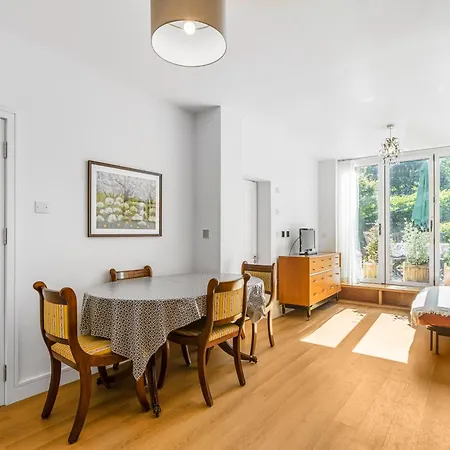 Large, Quiet Flat In Islington Apartamento Londres