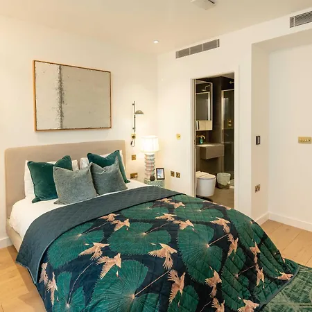 Sunrise View Luxury With Balcony And Elevator Londres