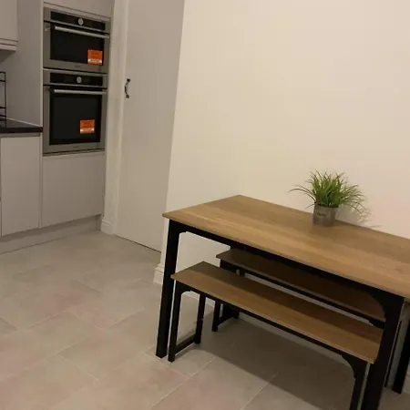 Spacious In Elephant And Castle Accommodatie bij particulieren Londen