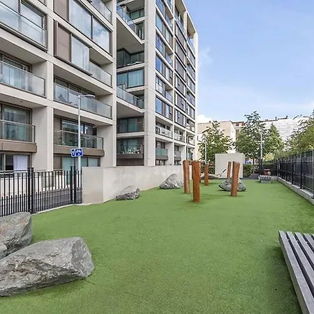 Blueground Kensington Blcny Ideal For Students Lon-152 * London