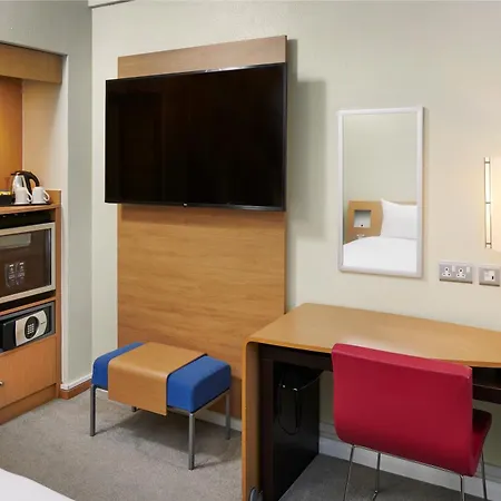Hotel Novotel West