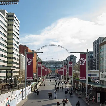 Novotel London 4* Wembley
