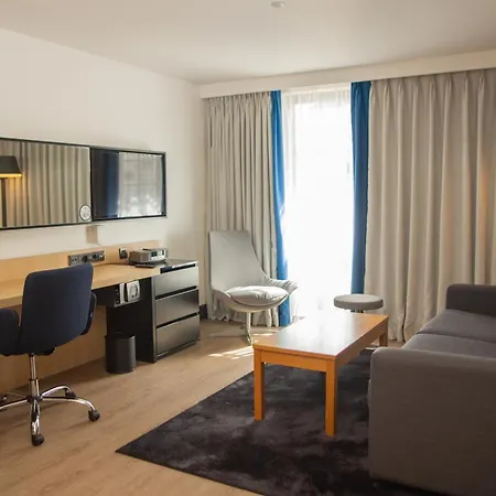 Novotel London 4* Wembley