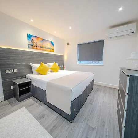 Luxury Hotel 4*