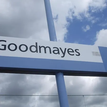 Goodmayes 3* Ilford