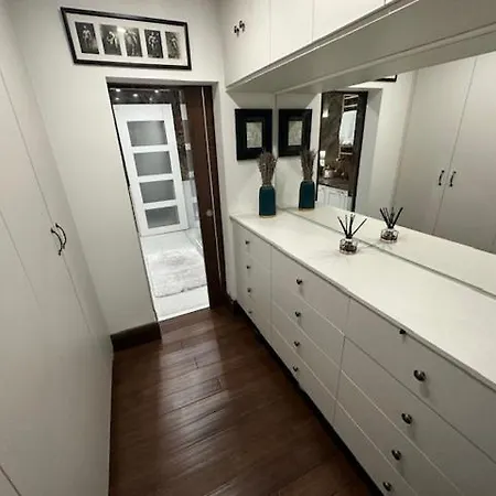 Apartment Unique Luxury In The Heart Of London. Air Conditioned With Private Garden
